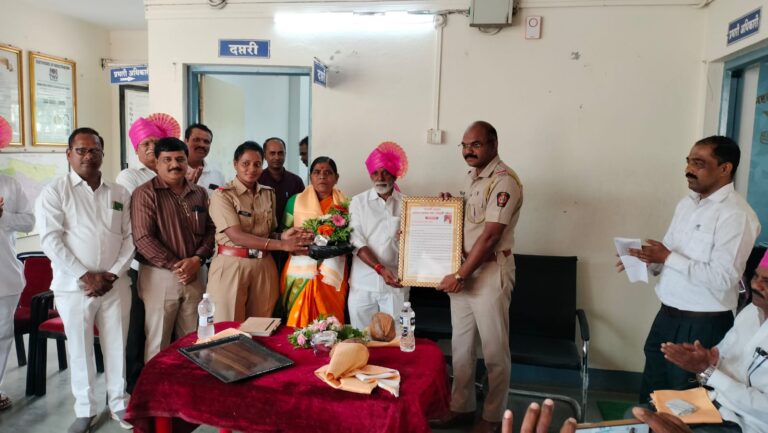 जावलीत सेवानिवृत्त पोलीस पाटलांचा शानदार नागरी सत्कार; मेढा पोलीस आणि महाराष्ट्र राज्य गाव कामगार पोलीस पाटील संघाचा कौतुकास्पद उपक्रम
