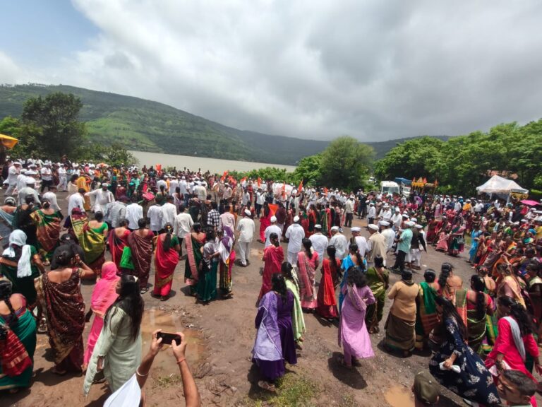 करहर नगरीत वैष्णवांचा मेळा; ‘ग्यानबा तुकाराम’च्या जयघोषाने जावळी-महाबळेश्वर परिसर भक्तीरसात न्हाऊन निघाला