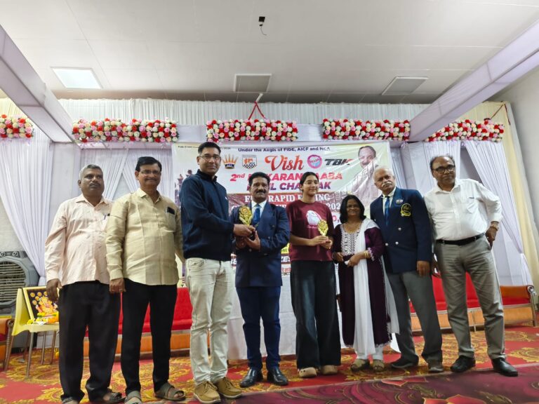 गोडवलीच्या वडील-कन्येची राज्यस्तरीय बुद्धिबळ स्पर्धेत चमकदार कामगिरी  ​सचिन मालुसरे प्रथम तर स्वरा द्वितीय; पाचगणी, गोडवली परिसरातून कौतुकाचा वर्षाव